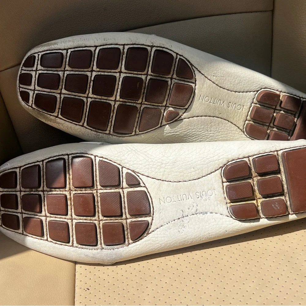 Louis Vuitton Cream Loafers with Gold Accent - Picture 7 of 8